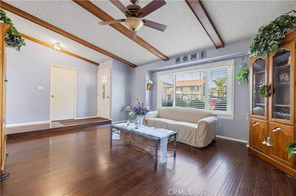 19648 Lonerock, Canyon Country, CA 91351