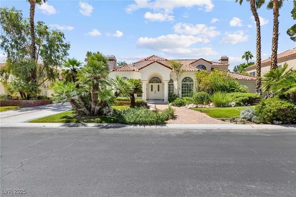 32 Princeville LN, Las Vegas, NV 89113