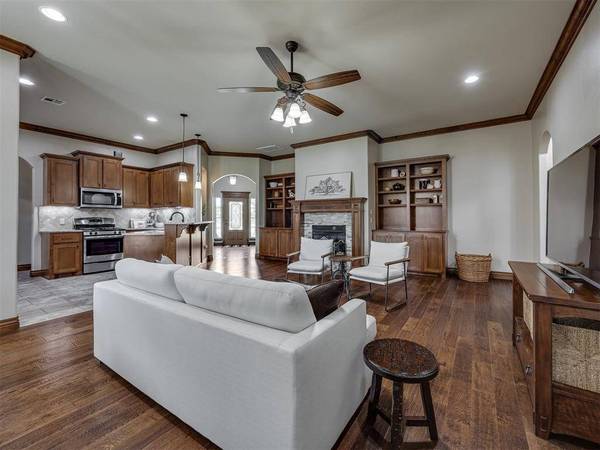 18854 Marbella LN, Harrah, OK 73045