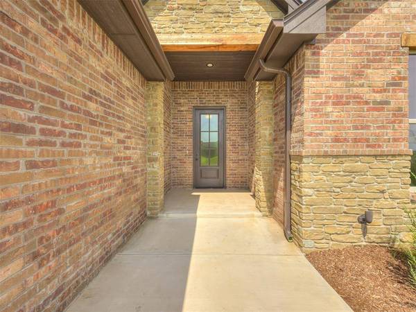 7625 Leoma LN, Oklahoma City, OK 73150