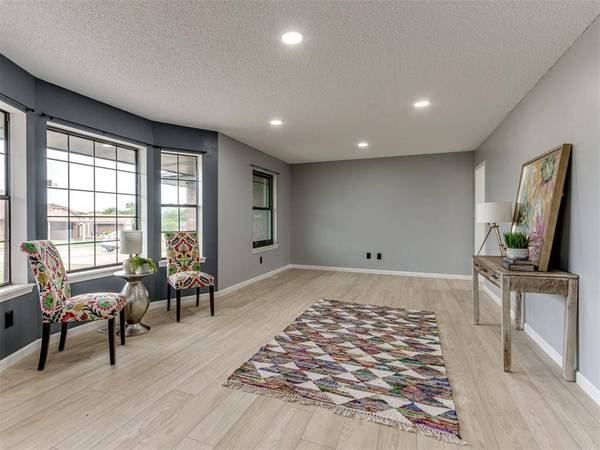 5412 Cloverlawn DR, Oklahoma City, OK 73135