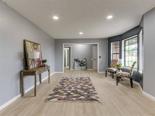 5412 Cloverlawn DR, Oklahoma City, OK 73135