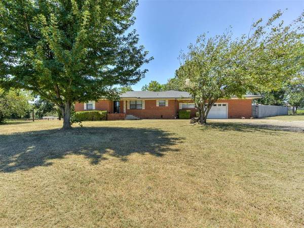 44903 Hardesty RD, Shawnee, OK 74801