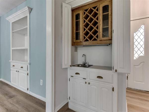 1312 SW 112th PL, Oklahoma City, OK 73170