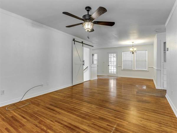 108 E Pulaski ST, Shawnee, OK 74804