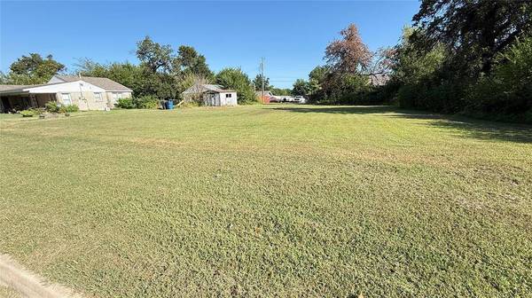 10359 Le Jean DR, Midwest City, OK 73130