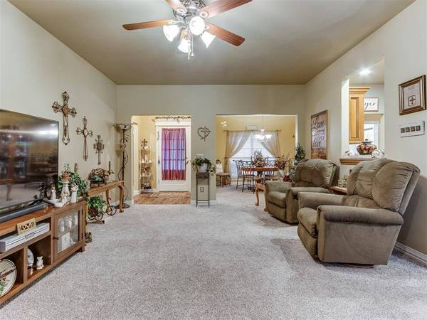 11030 Madison AVE, Midwest City, OK 73130