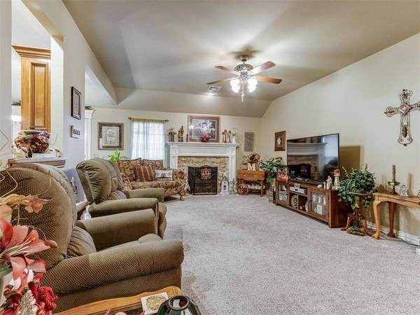 11030 Madison AVE, Midwest City, OK 73130