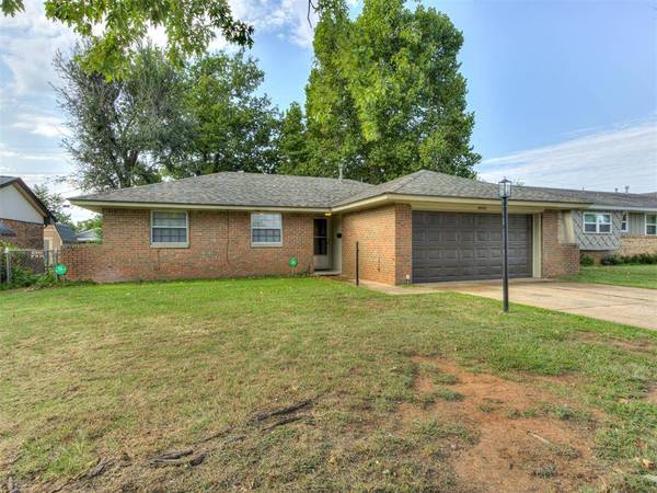 4800 Gina PL, Del City, OK 73115
