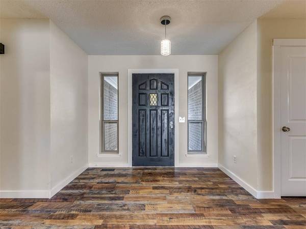 15240 Edna RD, Oklahoma City, OK 73165