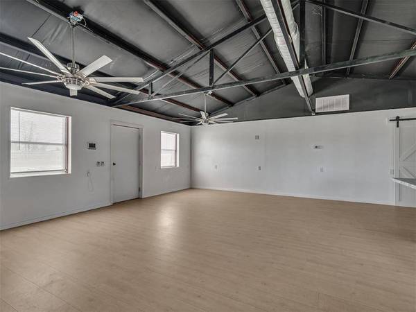 1018 County Street 2937, Tuttle, OK 73089