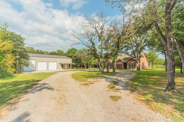 13717 E Wilshire BLVD, Jones, OK 73049