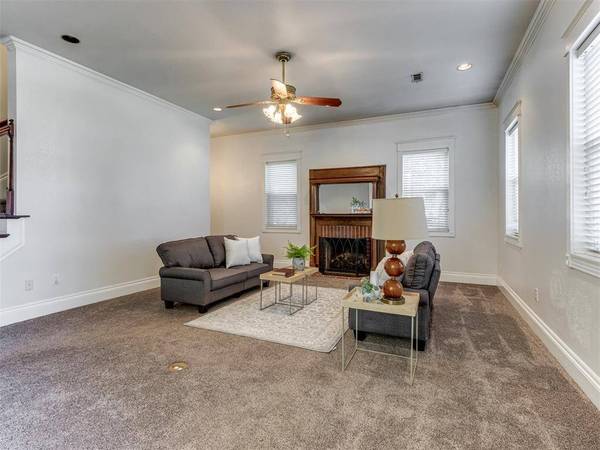 1232 Three Oaks CIR, Midwest City, OK 73130