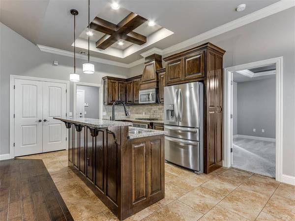 4817 Arbuckle DR, Edmond, OK 73025