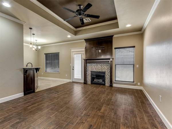 1196 Ramblewood TER, Choctaw, OK 73020