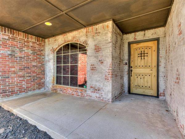 1196 Ramblewood TER, Choctaw, OK 73020