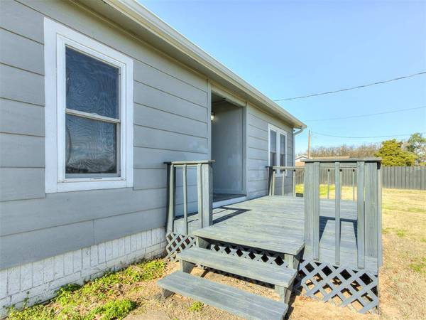 3850 S Fishmarket RD, Mcloud, OK 74851