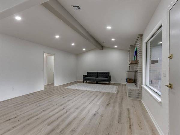 13374 Tamarack PL, Choctaw, OK 73020