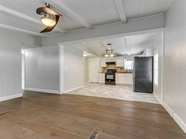 3850 S Fishmarket RD, Mcloud, OK 74851