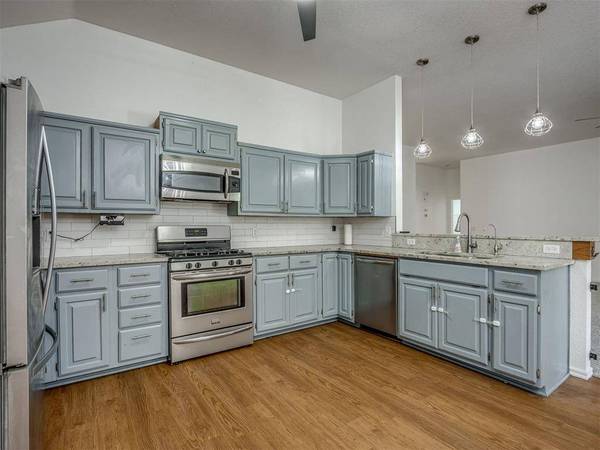 11517 Sherwood CT, Midwest City, OK 73130