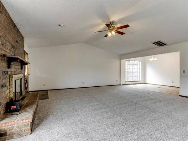 1326 Alviola AVE, Midwest City, OK 73110