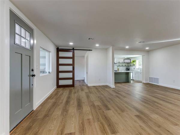 8300 S Anderson RD, Oklahoma City, OK 73150