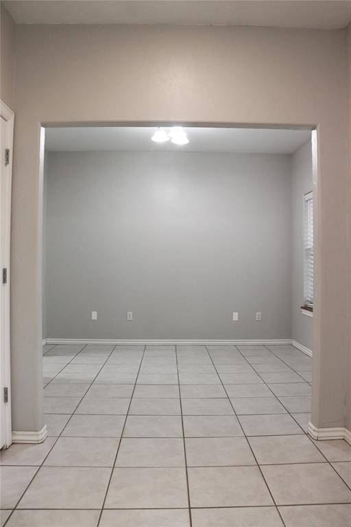 1375 S Moore AVE, Midwest City, OK 73130