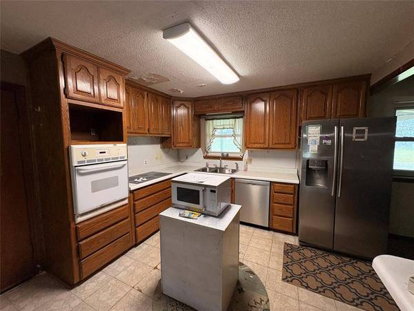 3010 S Indian Meridian RD, Choctaw, OK 73020