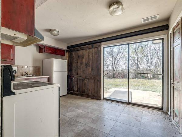 2515 Harper RD, Choctaw, OK 73020