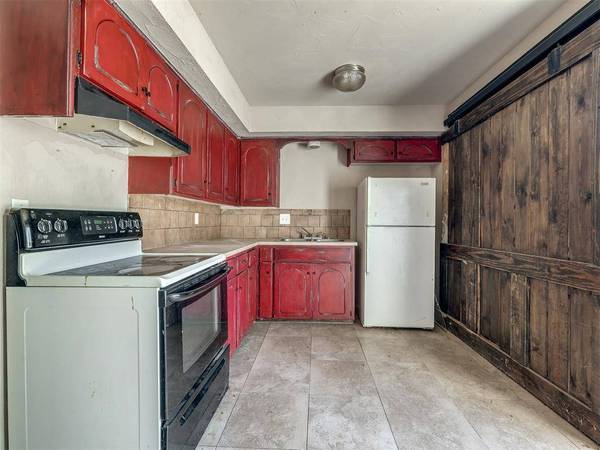 2515 Harper RD, Choctaw, OK 73020