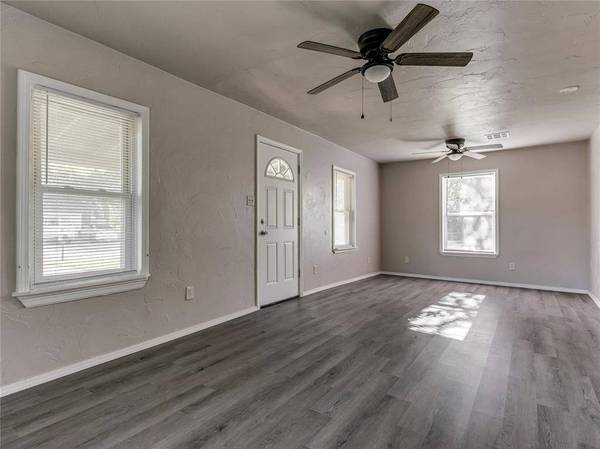 10244 Saint Patrick DR, Midwest City, OK 73130
