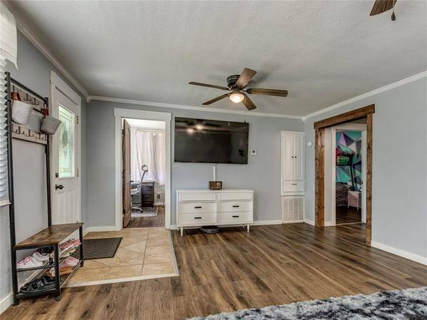 9825 SE 43rd ST, Oklahoma City, OK 73150