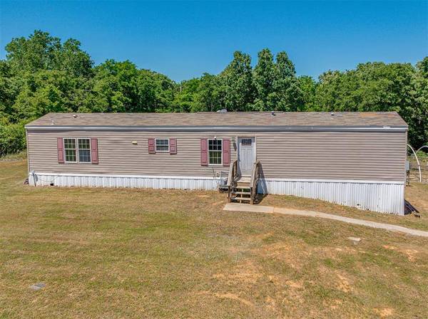 22085 Melissa LN, Harrah, OK 73045