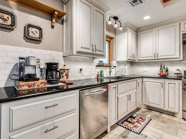 19308 Tg Nation WAY, Harrah, OK 73045
