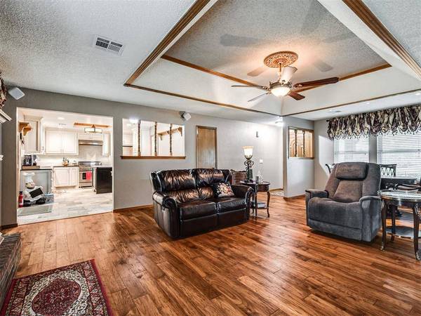 19308 Tg Nation WAY, Harrah, OK 73045