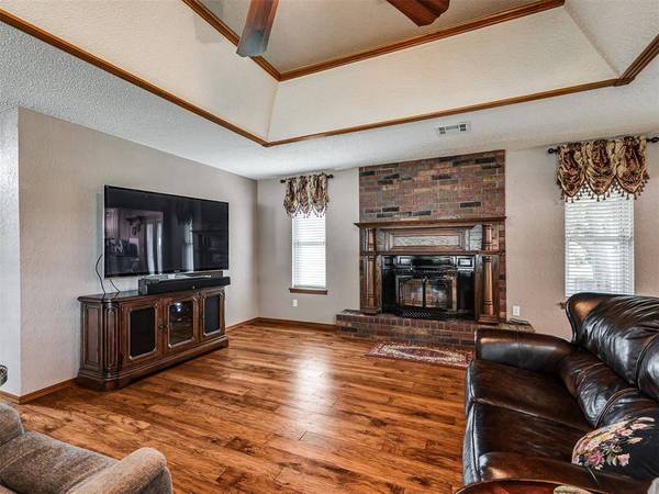 19308 Tg Nation WAY, Harrah, OK 73045