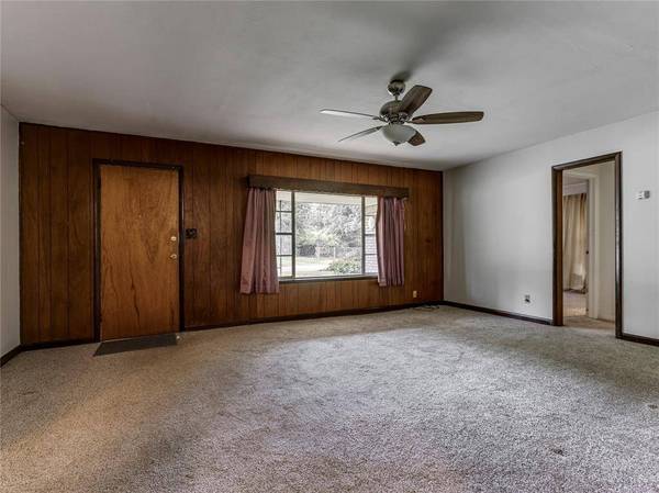 10351 Lejean DR, Midwest City, OK 73130