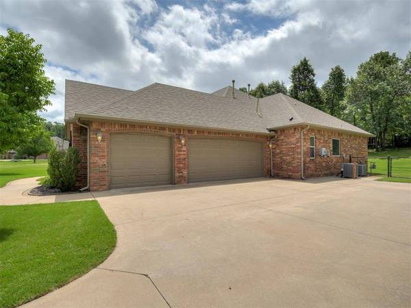 15024 SE 59th TER, Choctaw, OK 73020