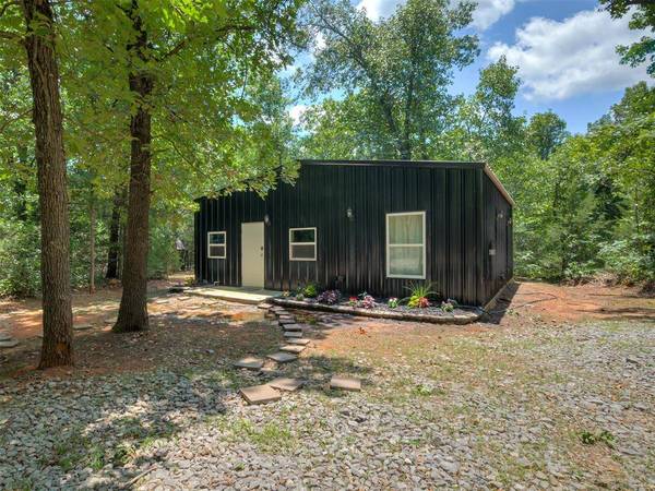 17800 E Indian Hills RD, Newalla, OK 74857