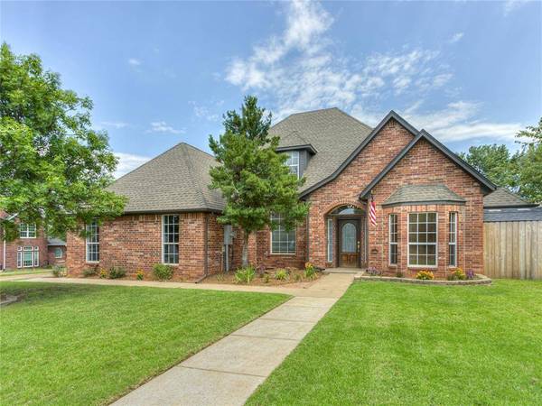 3309 Huntsman CT, Edmond, OK 73003