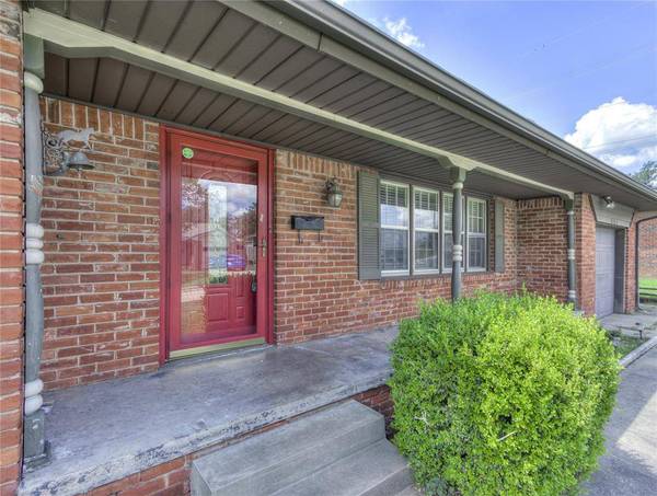 604 E Bouse DR, Midwest City, OK 73110