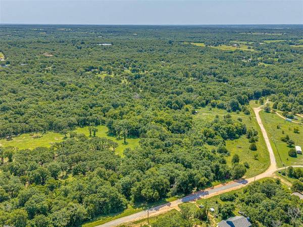 23175 White Tail DR, Tecumseh, OK 74873