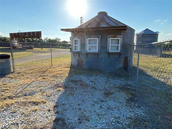 343250 E 1000 RD, Meeker, OK 74855
