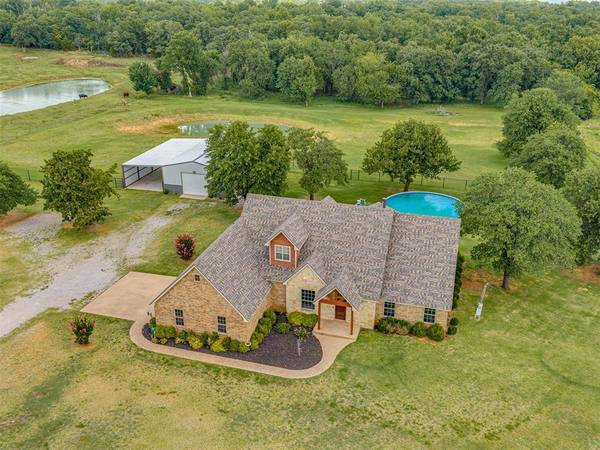 104 Stotts RD