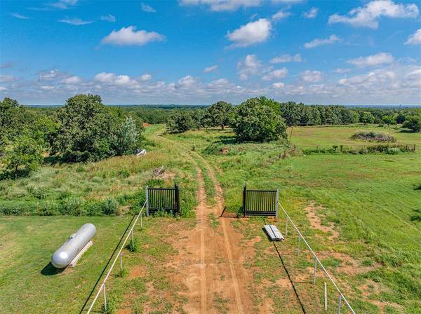 980 RD, Wellston, OK 74881