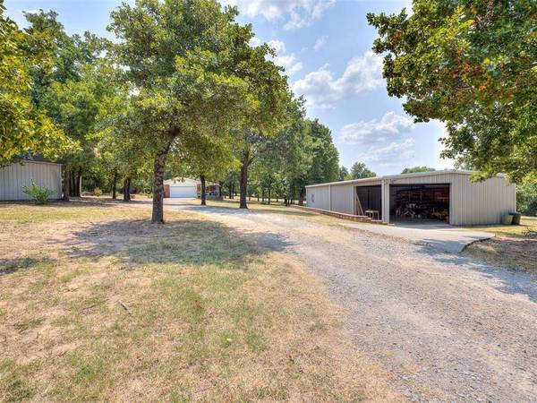19200 Meador LN, Harrah, OK 73045