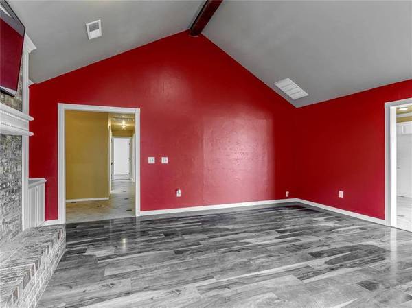 2028 Summer Way LN, Edmond, OK 73013