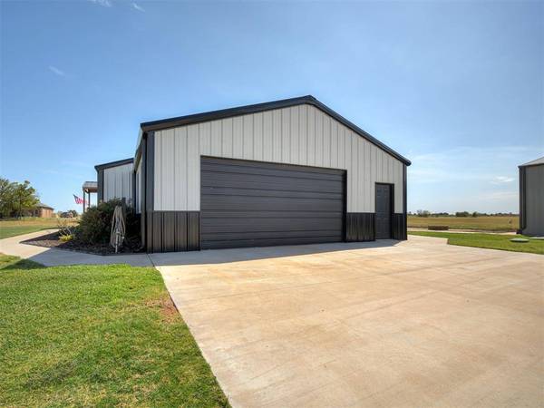 6829 Mustang RD #NE, Piedmont, OK 73078