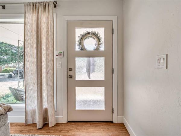 1605 Rowena LN, Norman, OK 73069