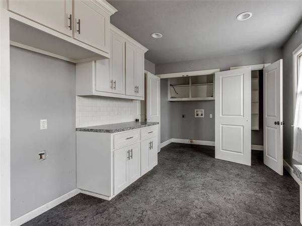 1417 Laverne AVE, Shawnee, OK 74801